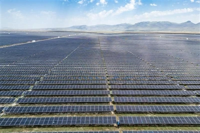 2. $200M 2.5GW Solè Hub: Alfa Solè & Astroenergy Ewòp patnè nan Balıkesir